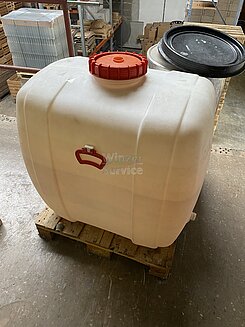 Kunststofftanks Weintanks Wasserfässer Mostfass